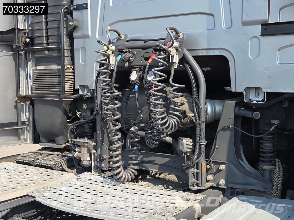 Volvo FH 500 4X2 XL 2x Tanks ADR I-ParkCool Navi Alcoa's Camiones tractor