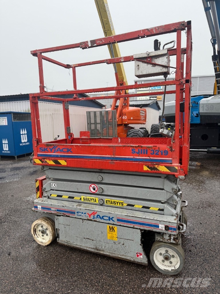SkyJack SJ III 3219 Elevadores de tesoura