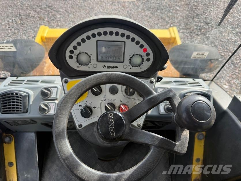 Bomag BW145D-5 Enkelt tromle