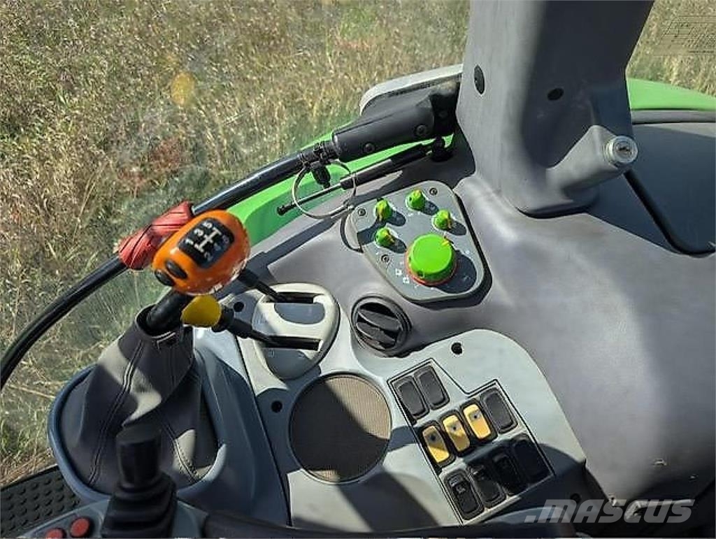 Deutz-Fahr M 650 mit FH+FZW Traktory