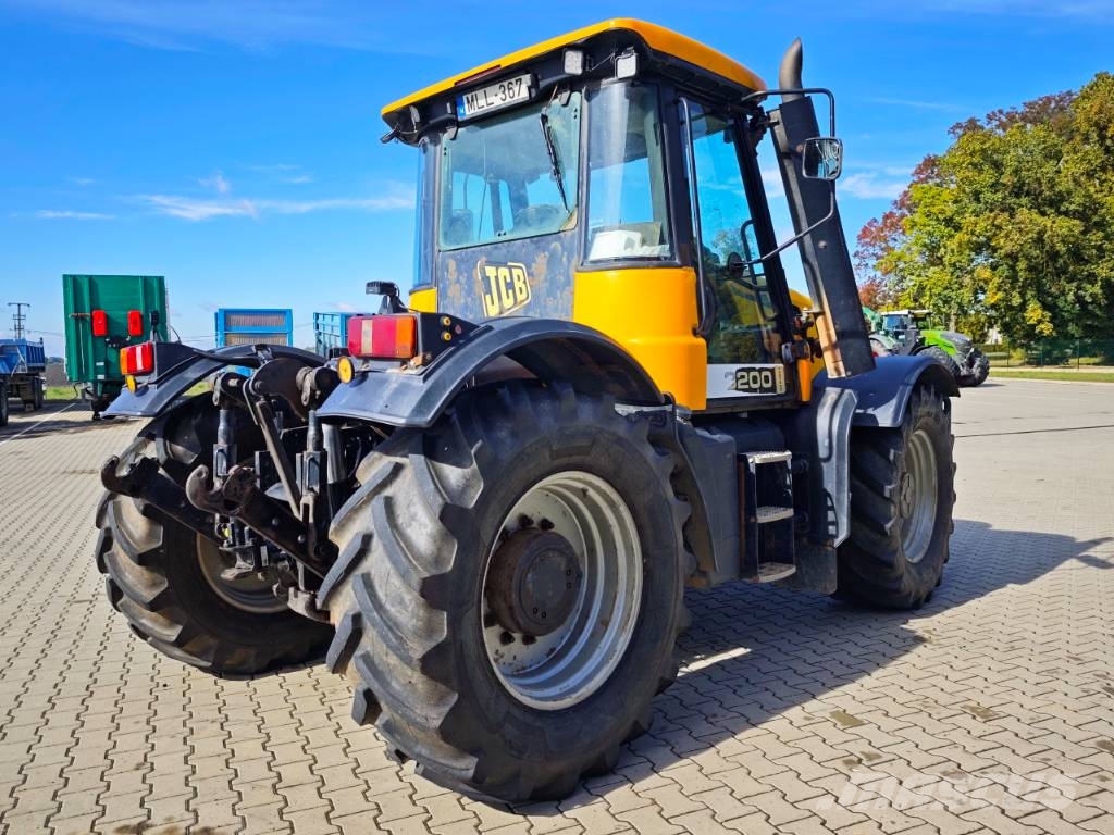 JCB Fastrac 3200 HMV Traktori