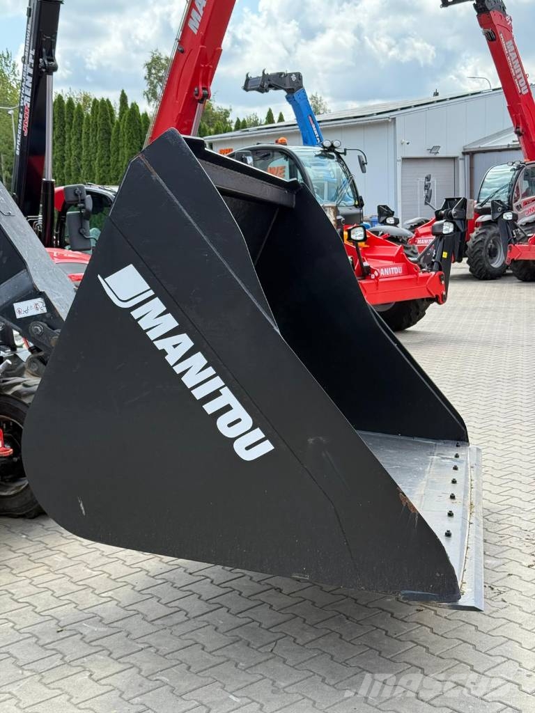 Manitou CBA 2500/3200 EN  3,2m3  52000125 2021 Kašike / Korpe