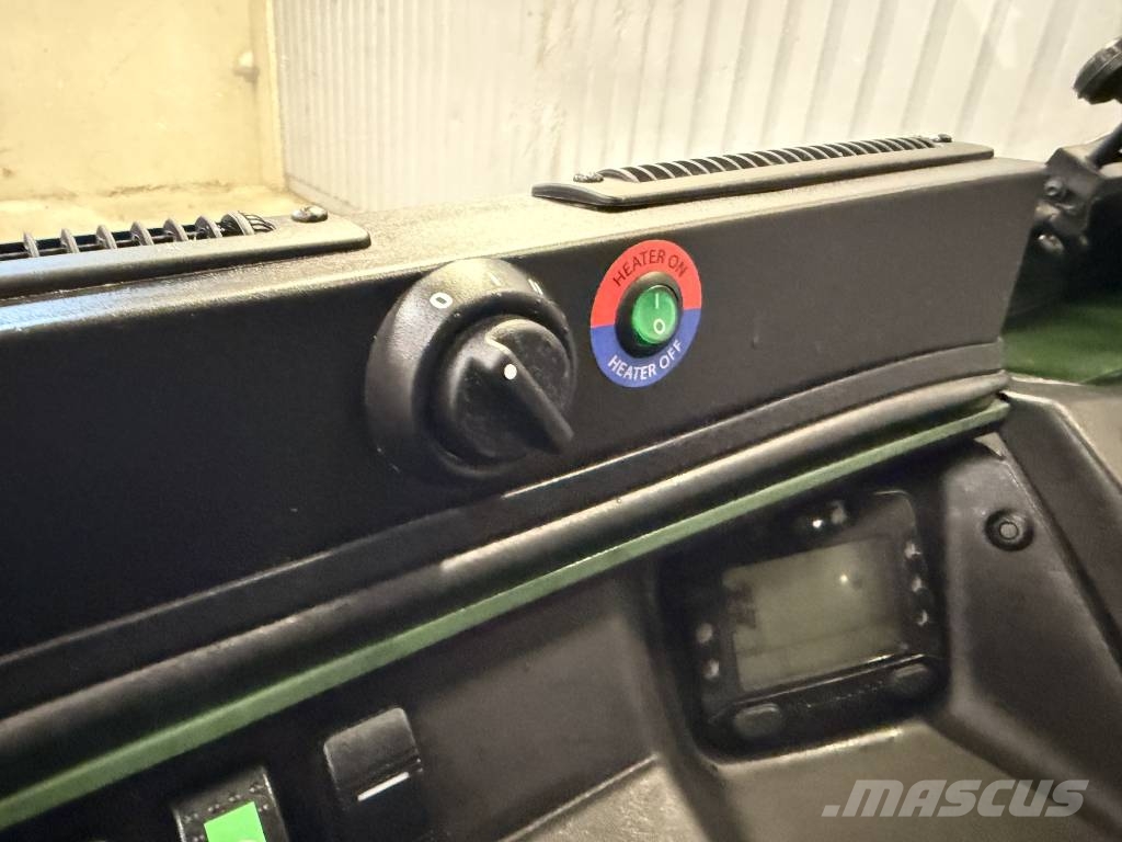 Kawasaki Mule Pro MX 700 4x4 小型曳引機