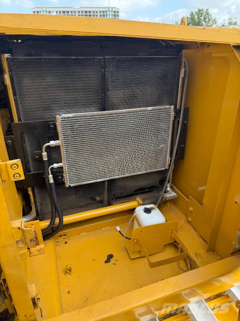 CAT 320 Custom-built amphibious excavators Excavator amfibiu