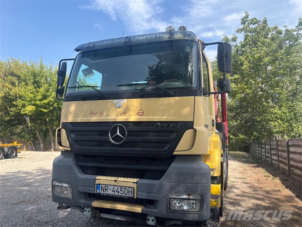 Mercedes-Benz AXOR 2640 6X4 شاحنات بمقصورة وهيكل