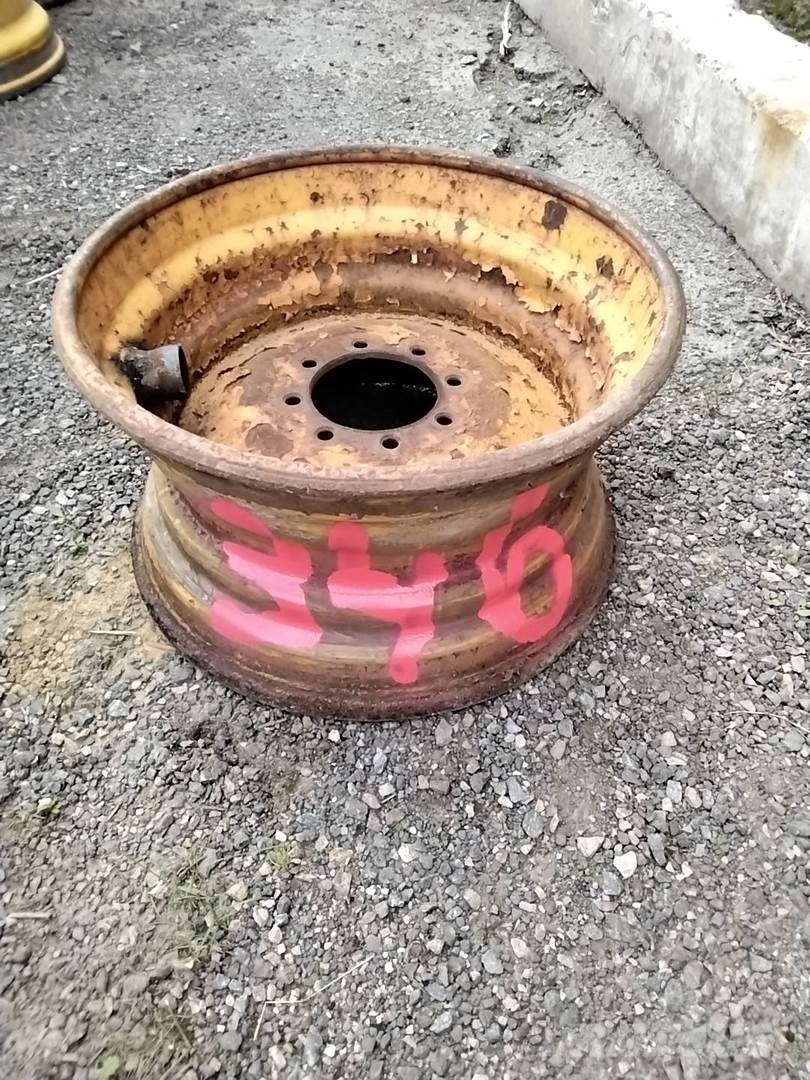 Minibruunett 578 16x22,5 Used/Beg Reifen
