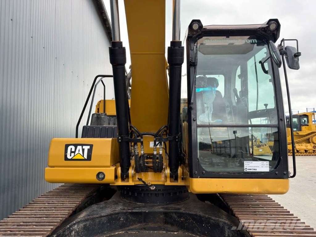 CAT 323 07B Crawler excavators