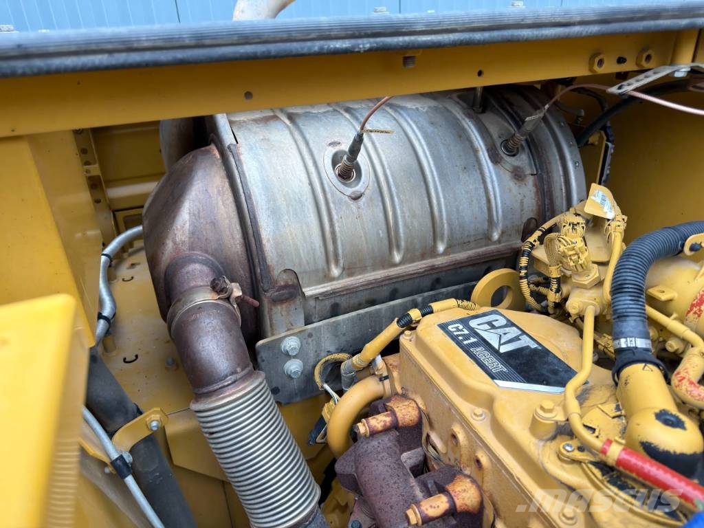 CAT 323 07B Crawler excavators