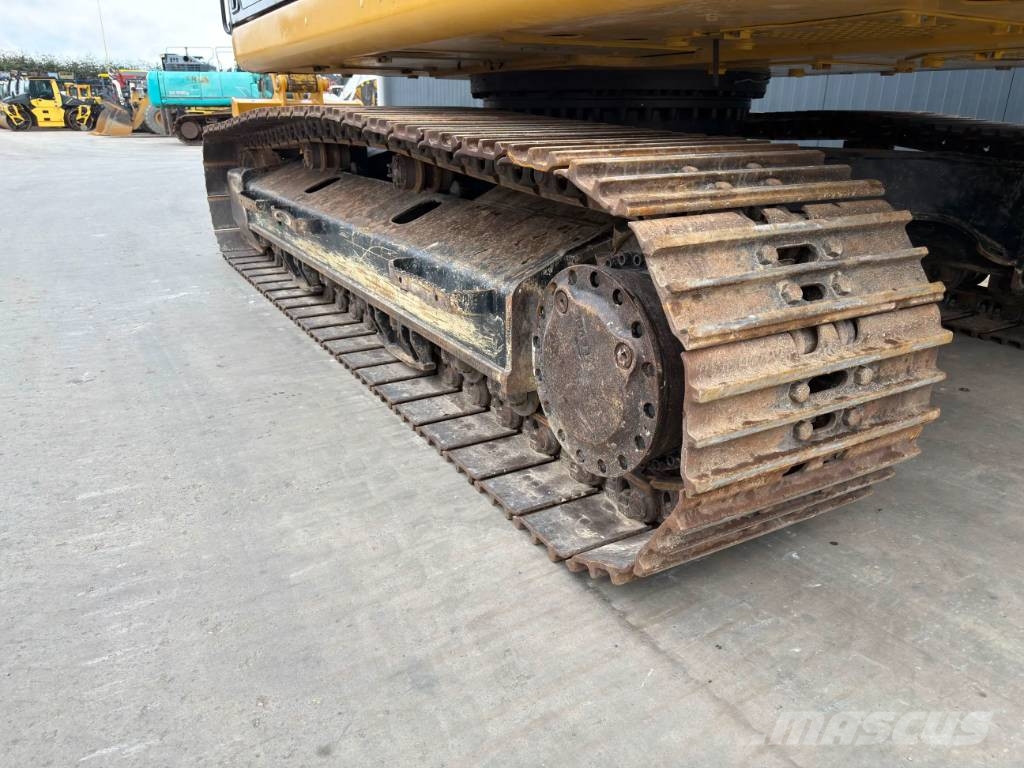 CAT 323 07B Crawler excavators
