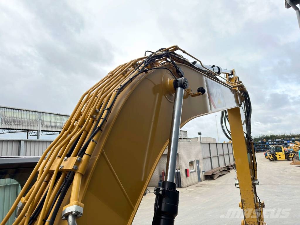 CAT 323 07B Crawler excavators