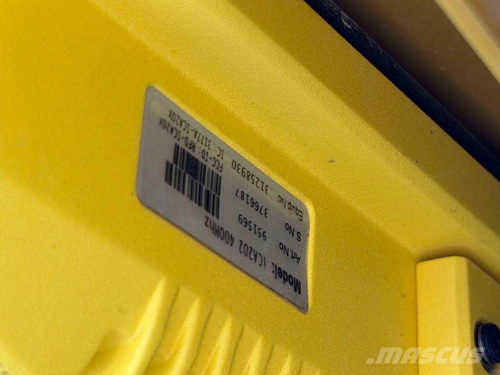 CAT 323 07B Crawler excavators