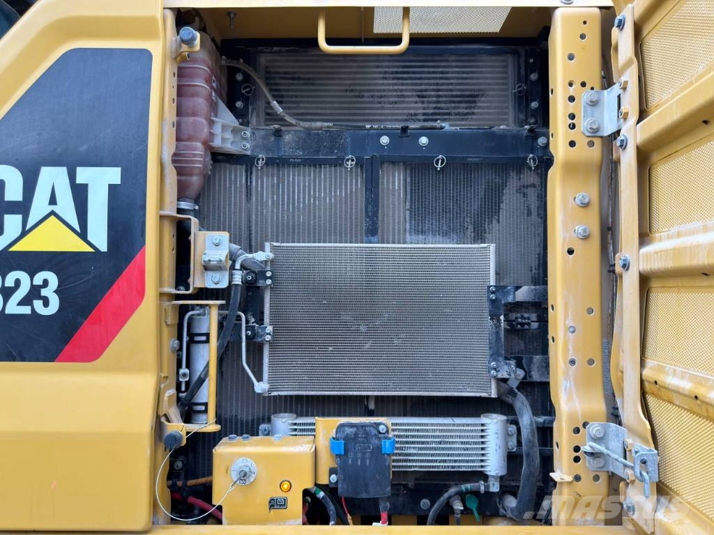 CAT 323 07B Crawler excavators