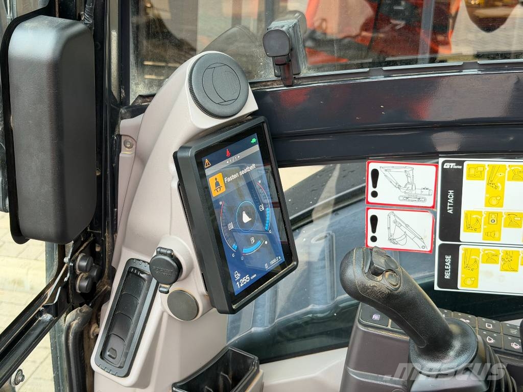 Kubota U 56-5 حفارات صغيرة أقل من 7 طن (حفارات صغيرة)