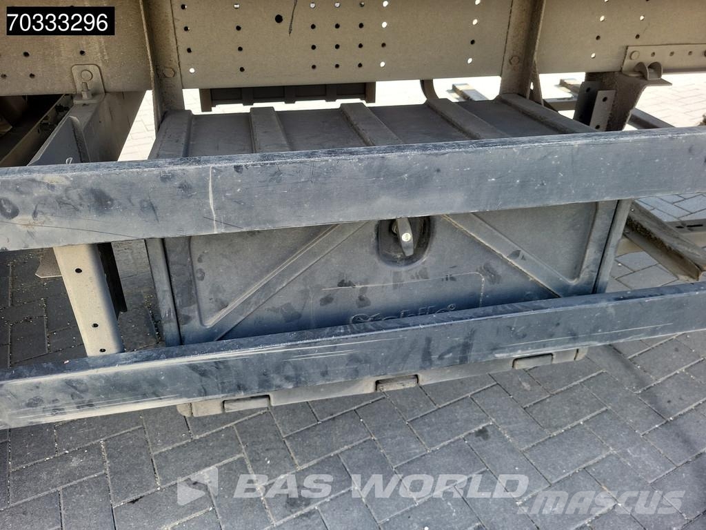 Schmitz Cargobull SCB*S3T 3 axles Sliding Roof 커튼사이더 세미 트레일러