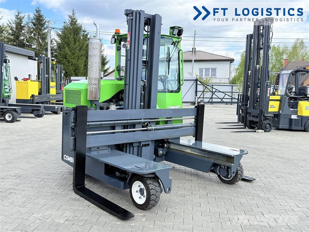 Combilift C3000 | DIESEL | TRIPLEX 5952 | WIDE FORK POSITION 4-Smerni viličarji