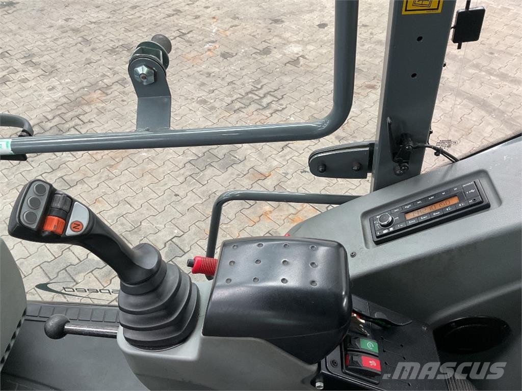 Kramer KL35.8T لوادر بعجل