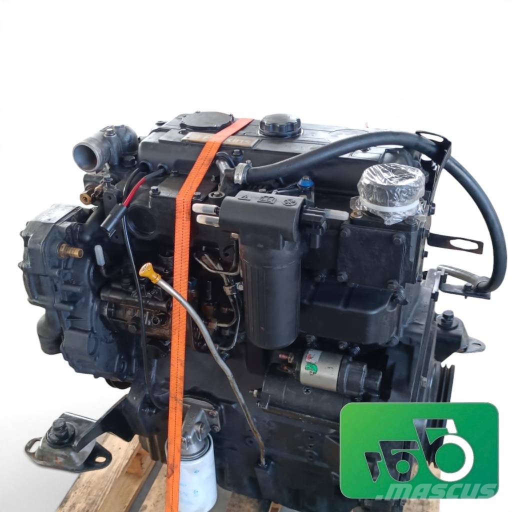 Manitou MLT 731 Perkins RE engine エンジン