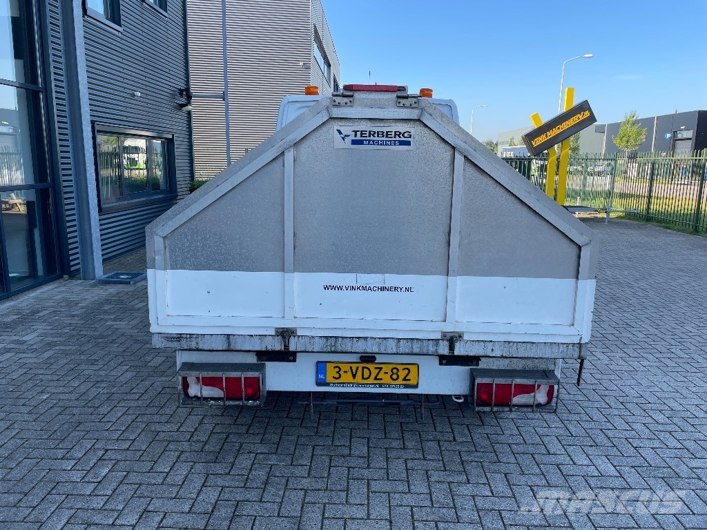 Mercedes-Benz Vuilnisauto 213CDI Waste trucks