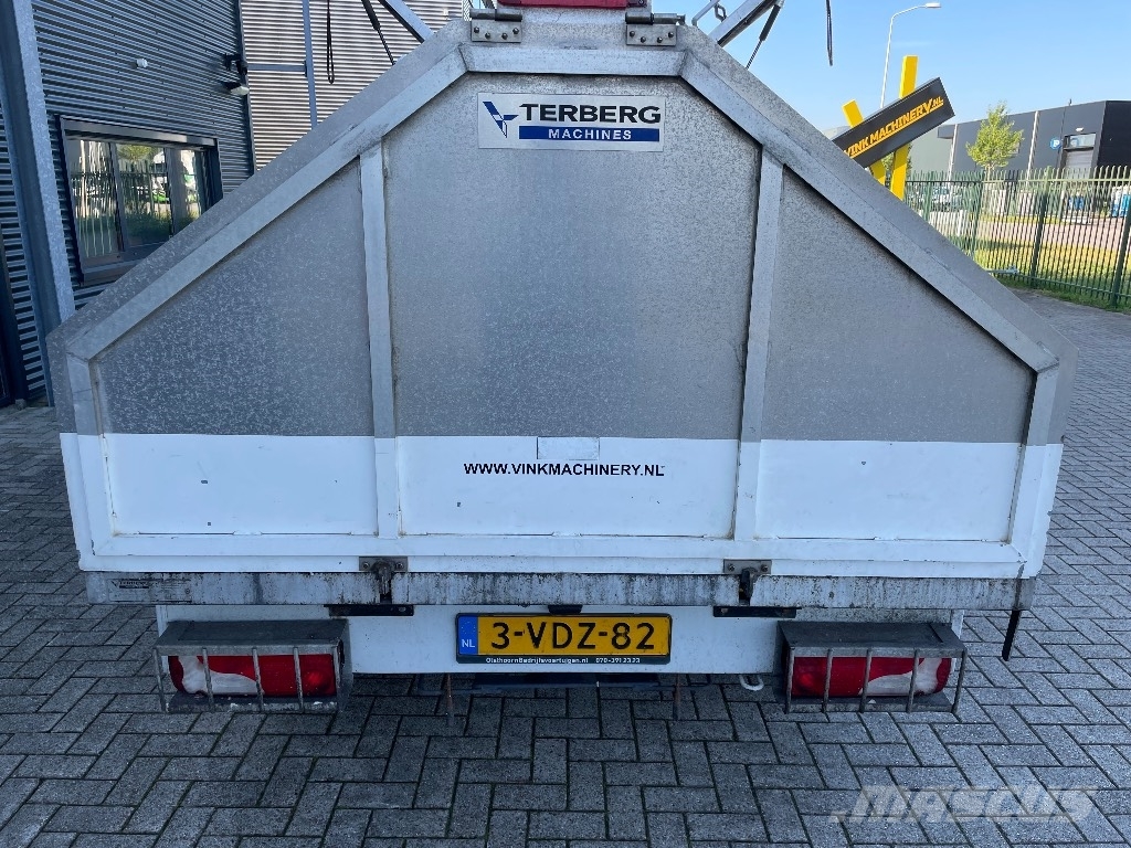 Mercedes-Benz Vuilnisauto 213CDI Waste trucks
