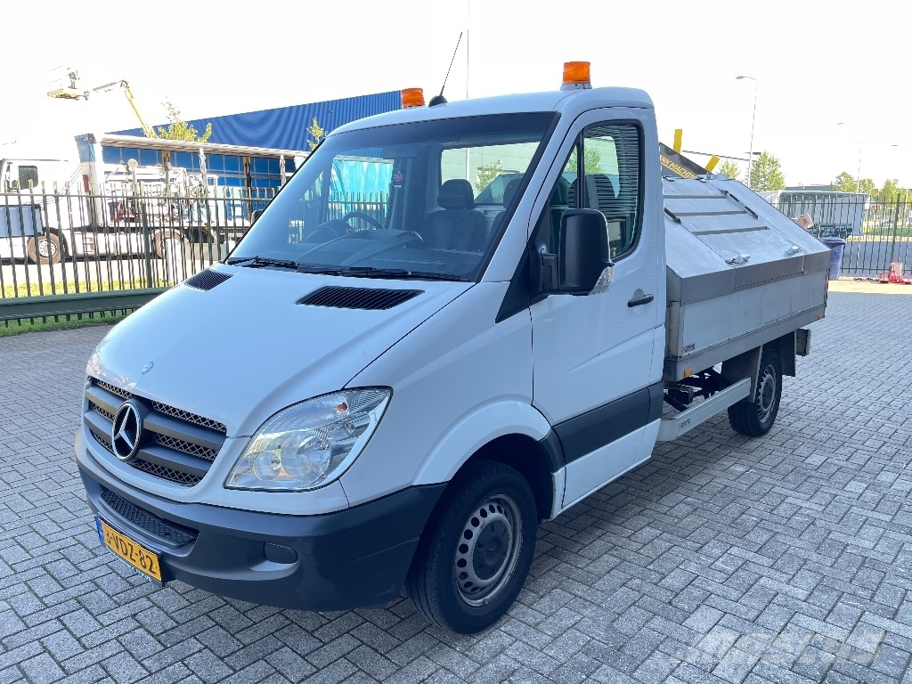 Mercedes-Benz Vuilnisauto 213CDI Waste trucks
