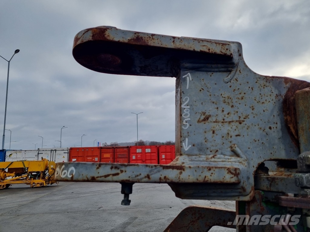 Kinshofer NON-ROTATING SCRAPE GRIPPER WEIGHT 2000 KG Grijpers