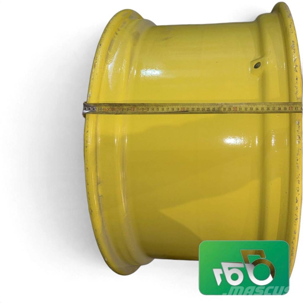 John Deere 6155M Rim 15x28 AL217383 Reifen