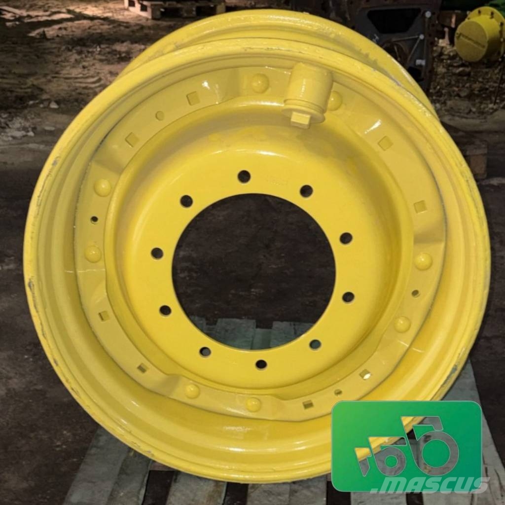 John Deere 6155M Rim 15x28 AL217383 Reifen