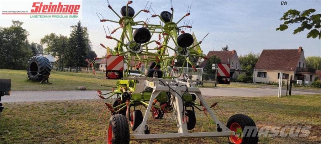 CLAAS Volto 1300 T 家畜飼料供給機