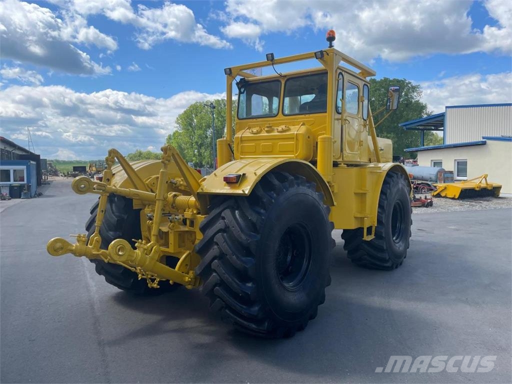 Kirovets K 701 V12 Tractores