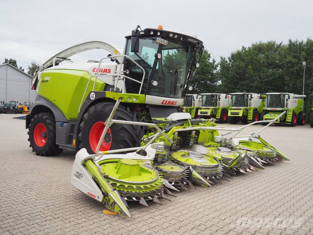 CLAAS Jaguar 950 4x4 + Orbis 750 Zelfrijdende veldhakselaars