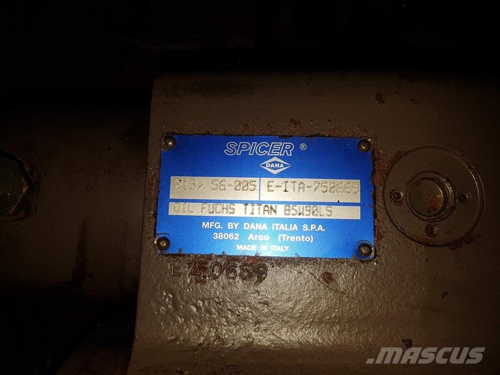 Ahlmann AZ150-Spicer Dana 213/56-005-Differential Axles
