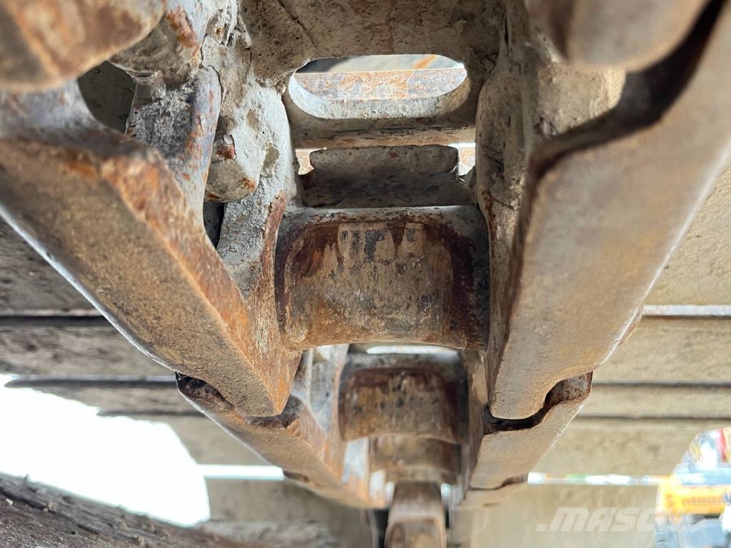 JCB JZ141LC - Automatic Greasing / Quick Coupler Excavadoras sobre orugas