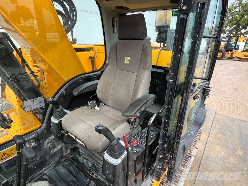 JCB JZ141LC - Automatic Greasing / Quick Coupler Excavadoras sobre orugas