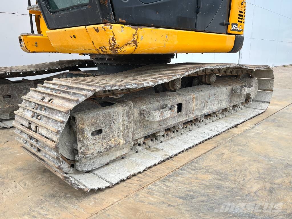 JCB JZ141LC - Automatic Greasing / Quick Coupler Excavadoras sobre orugas