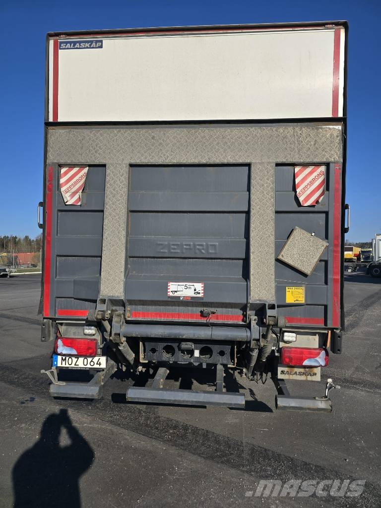MAN TGM 15.250 Camiones caja cerrada