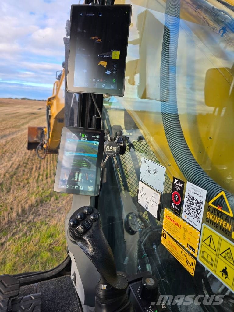 CAT 330 NG with Rototilt and GPS Beltegraver