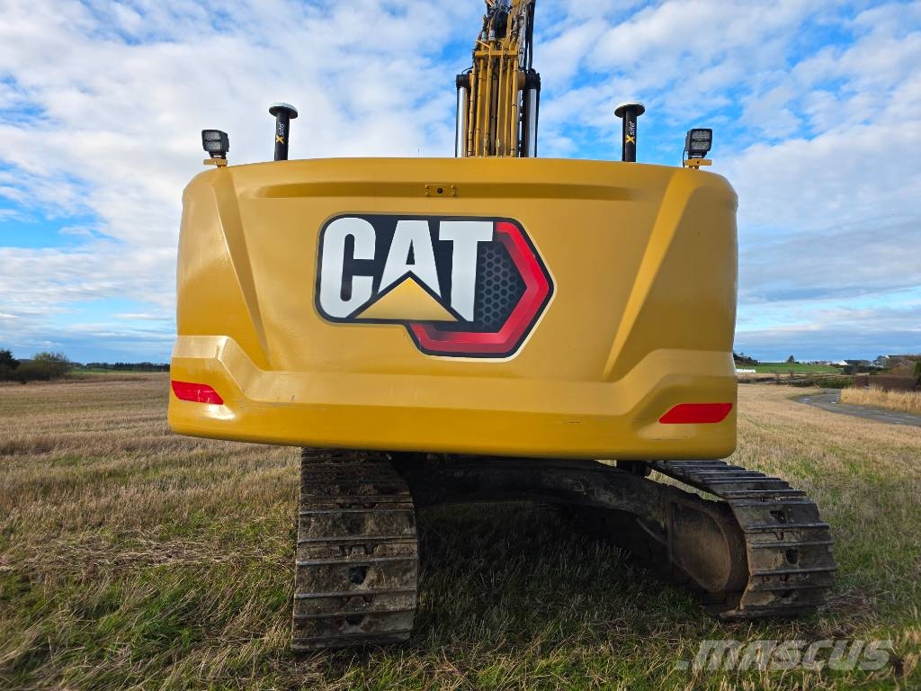 CAT 330 NG with Rototilt and GPS Beltegraver