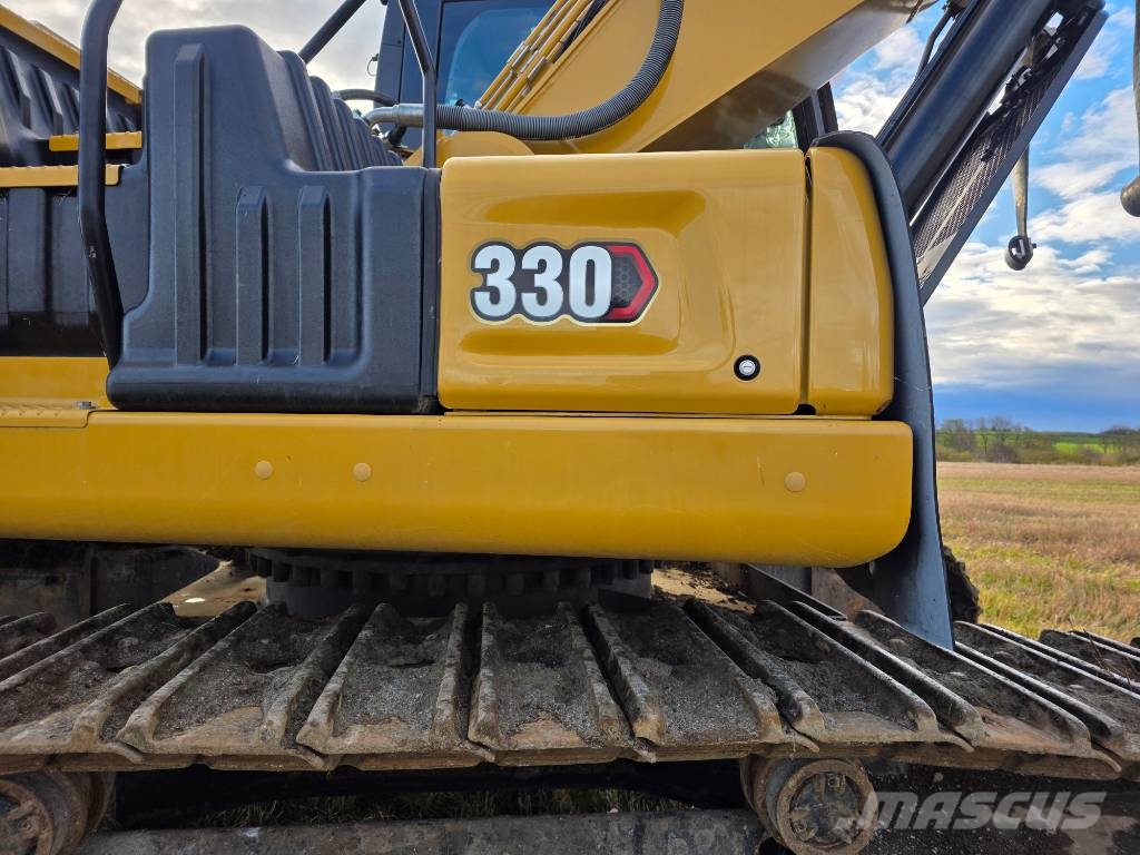 CAT 330 NG with Rototilt and GPS Beltegraver