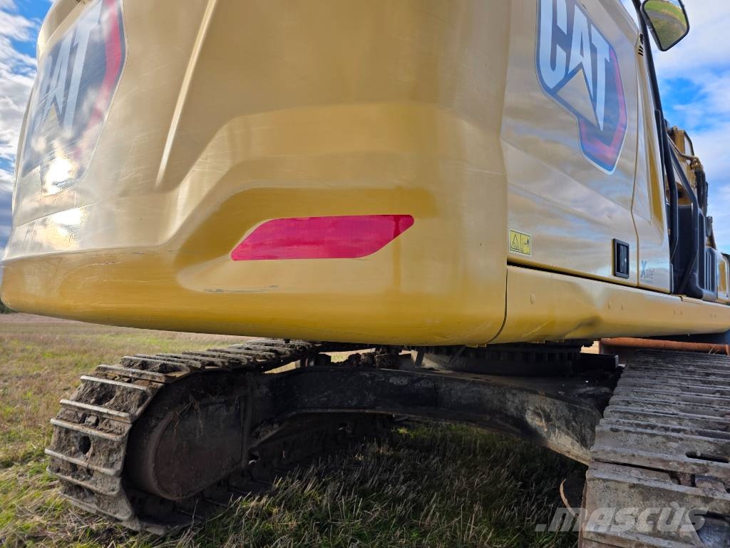 CAT 330 NG with Rototilt and GPS Beltegraver