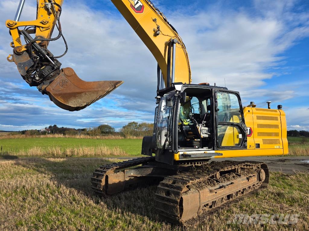 CAT 330 NG with Rototilt and GPS Beltegraver