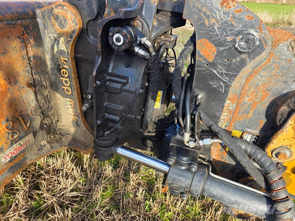 CAT 330 NG with Rototilt and GPS Beltegraver