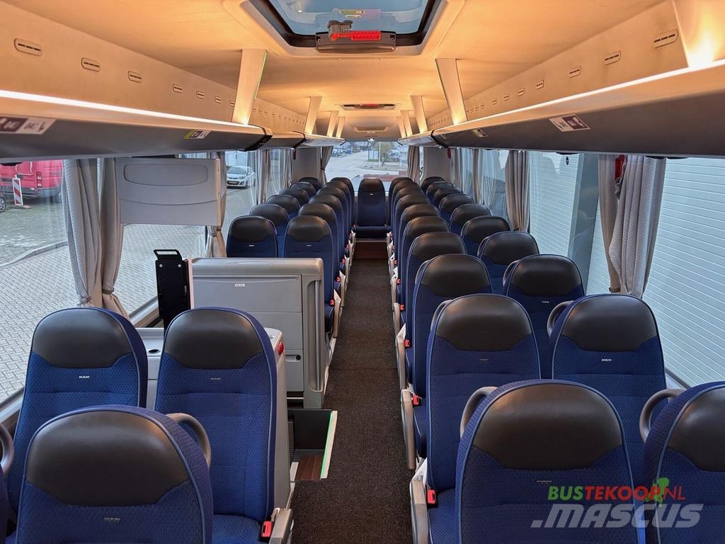 MAN R 07 Lion's Coach Turistibussit