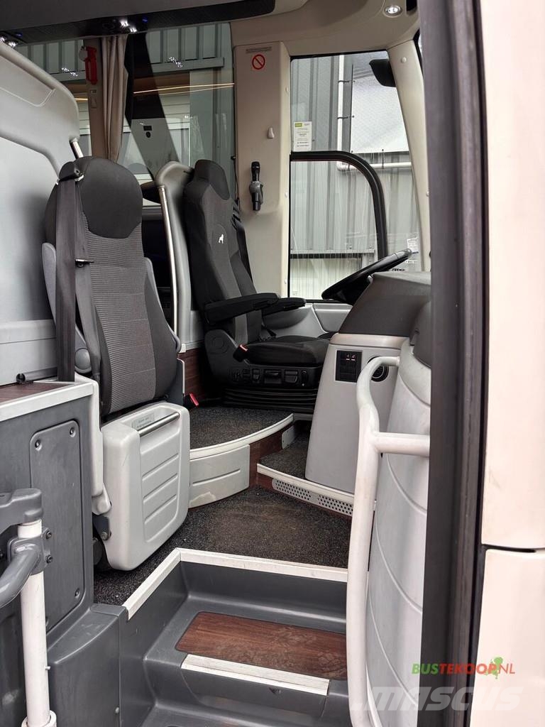 MAN R 07 Lion's Coach Turistibussit