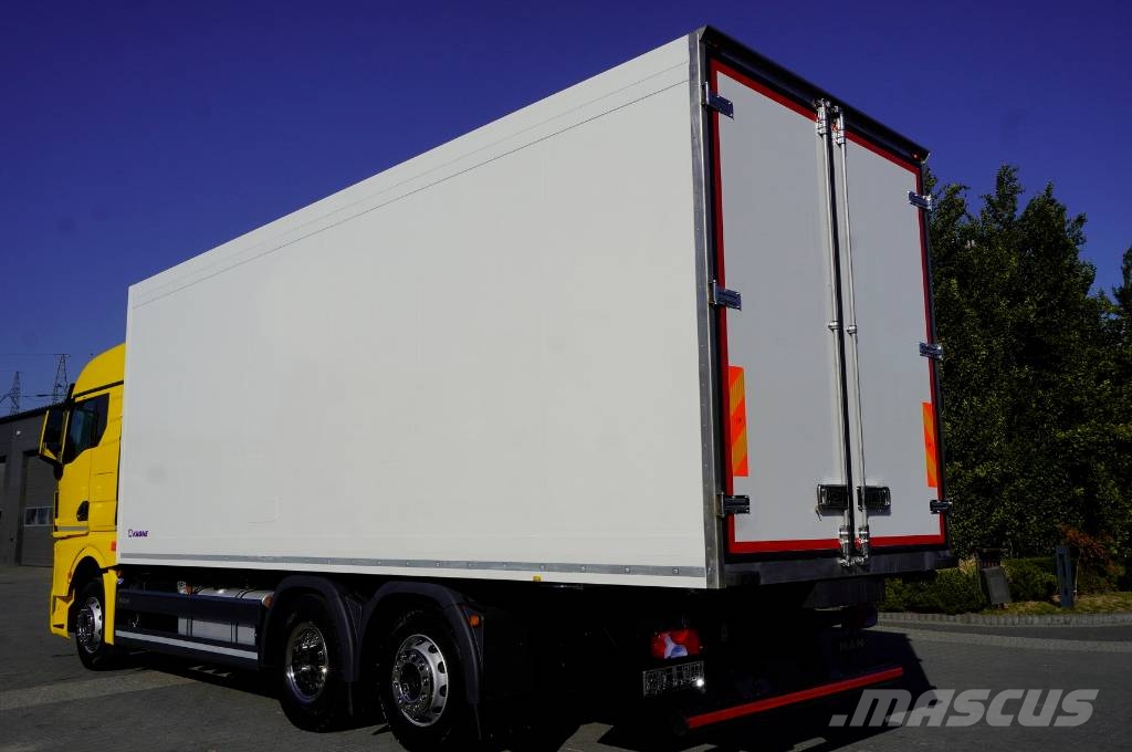 MAN TGX 26.510 6×2-4 / Krone 18 EPAL refrigerator شاحنات بدرجة حرارة قابلة للضبط