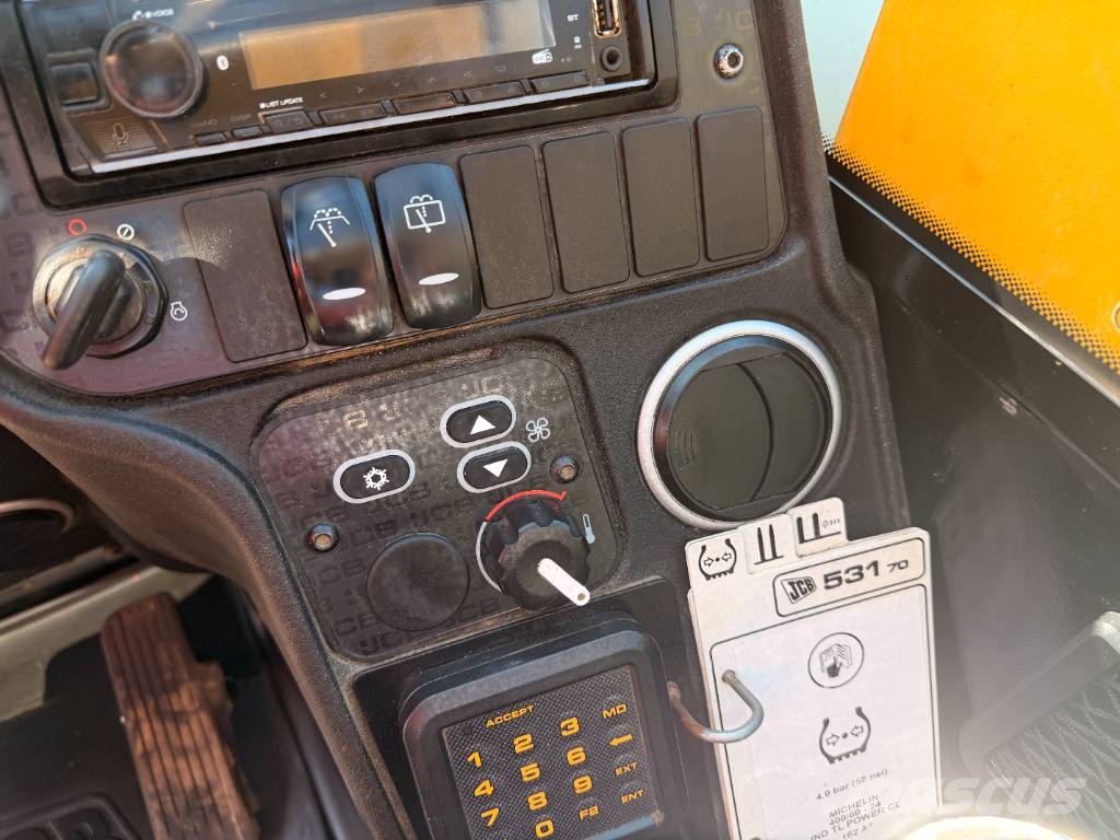 JCB 531-70 7 Meter Telehandler مناولات متداخلة