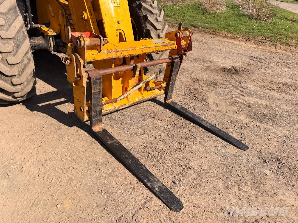 JCB 531-70 7 Meter Telehandler مناولات متداخلة