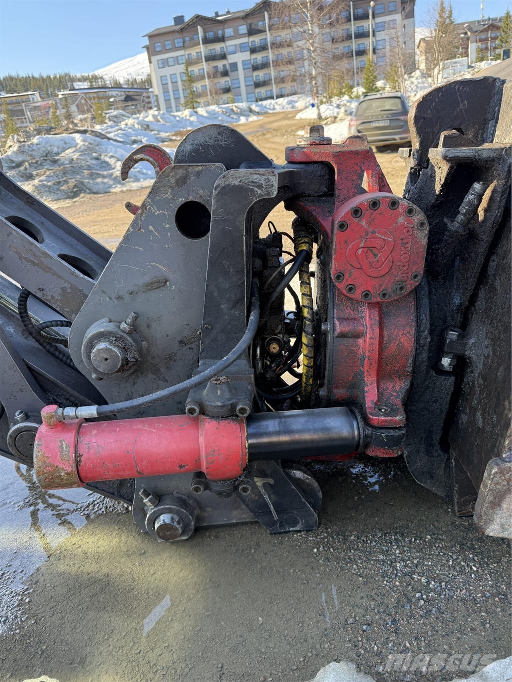 Volvo EW180B Колесни екскаватори