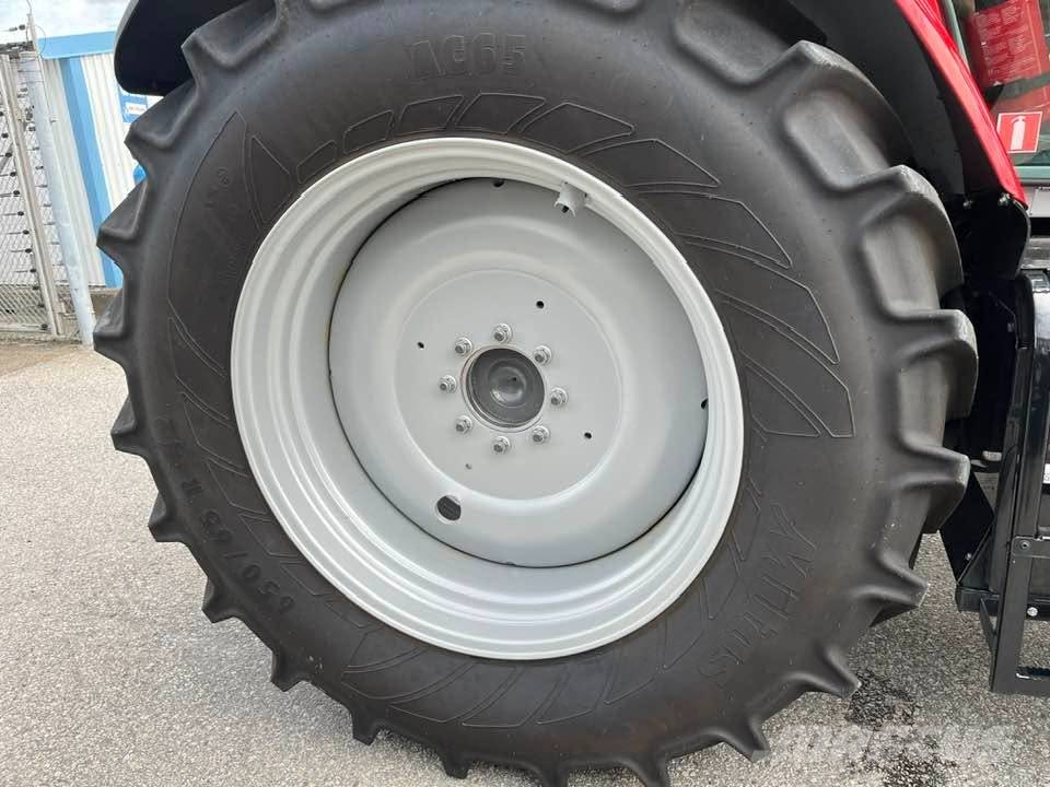 Massey Ferguson 7S.180 Dyna-6/Frontlyft 3.2t/Demo Traktorit