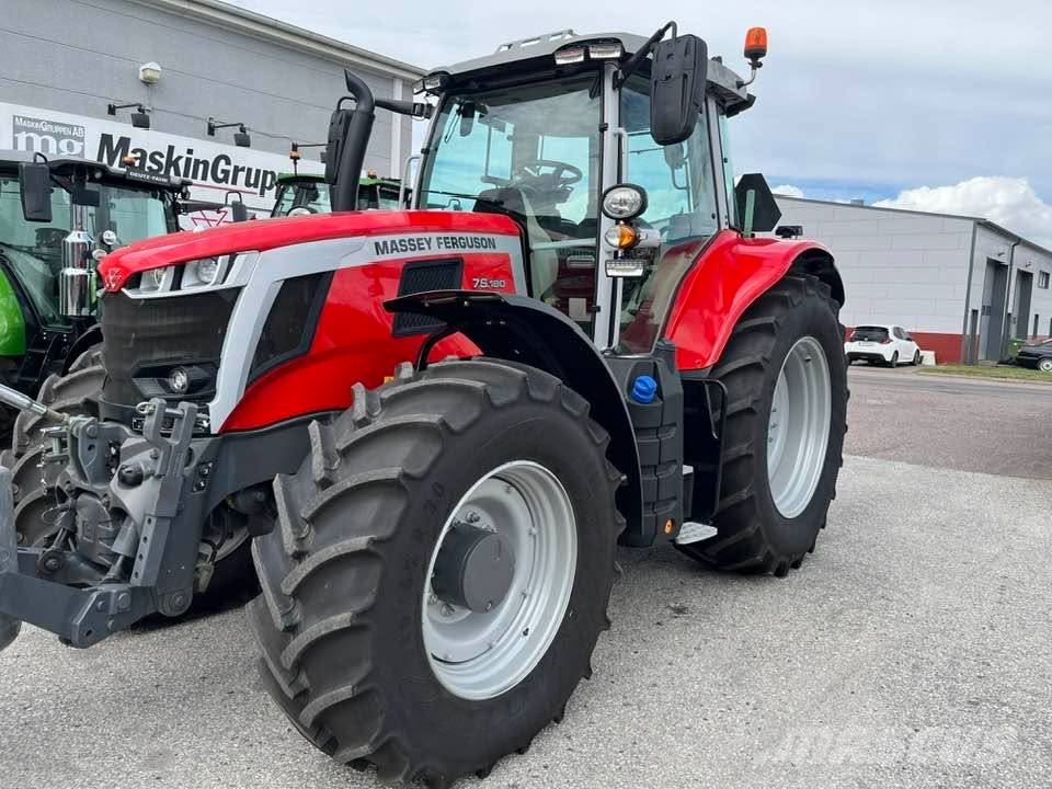 Massey Ferguson 7S.180 Dyna-6/Frontlyft 3.2t/Demo Traktorit