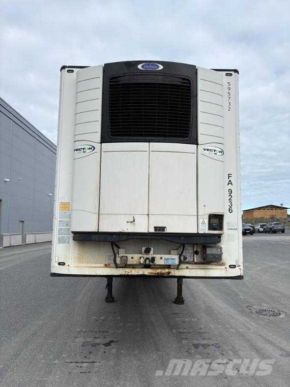 Schmitz Cargobull Trailer Reefer Flower Width & Dual Temp & Double S Temperature controlled semi-trailers